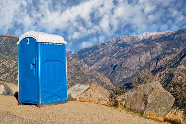 Best Portable restroom trailer rental  in Lyndhurst, OH