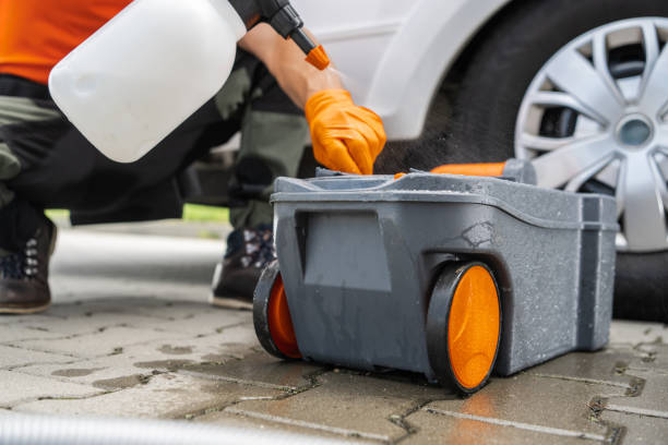 Best Best portable toilet rental  in Lyndhurst, OH